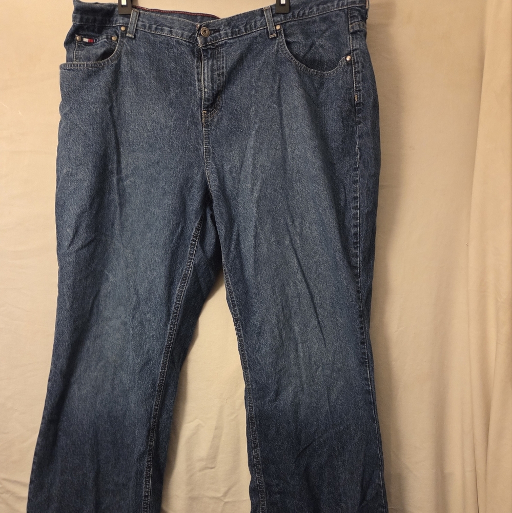 Tommy Hilfiger Women's Classic Boot Jeans Size 20W Blue Denim Bootcut
